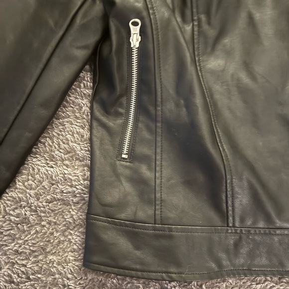 BAGATELLE Women’s Moto Jacket - Picture 16 of 16